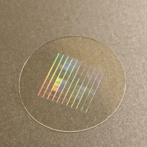 nanopatterned glass